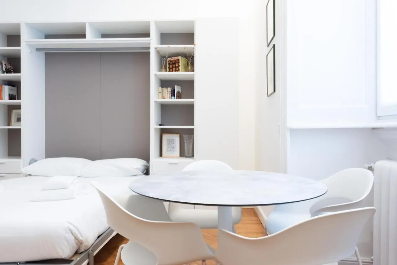 Casa Adelaide Apartment Milan Italy